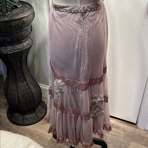 ANTHROPOLOGIE by Lithe Elegant Mauve Tulle Skirt - Picture 7 of 9